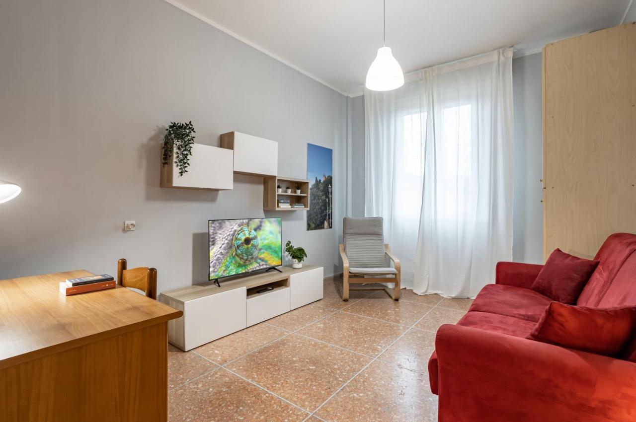 Yellowsunny Apartment With Two Balconies Pisa Dış mekan fotoğraf