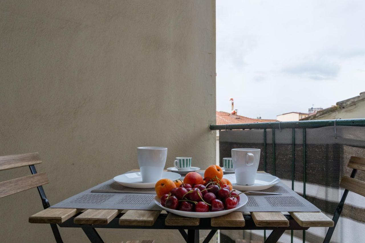 Yellowsunny Apartment With Two Balconies Pisa Dış mekan fotoğraf